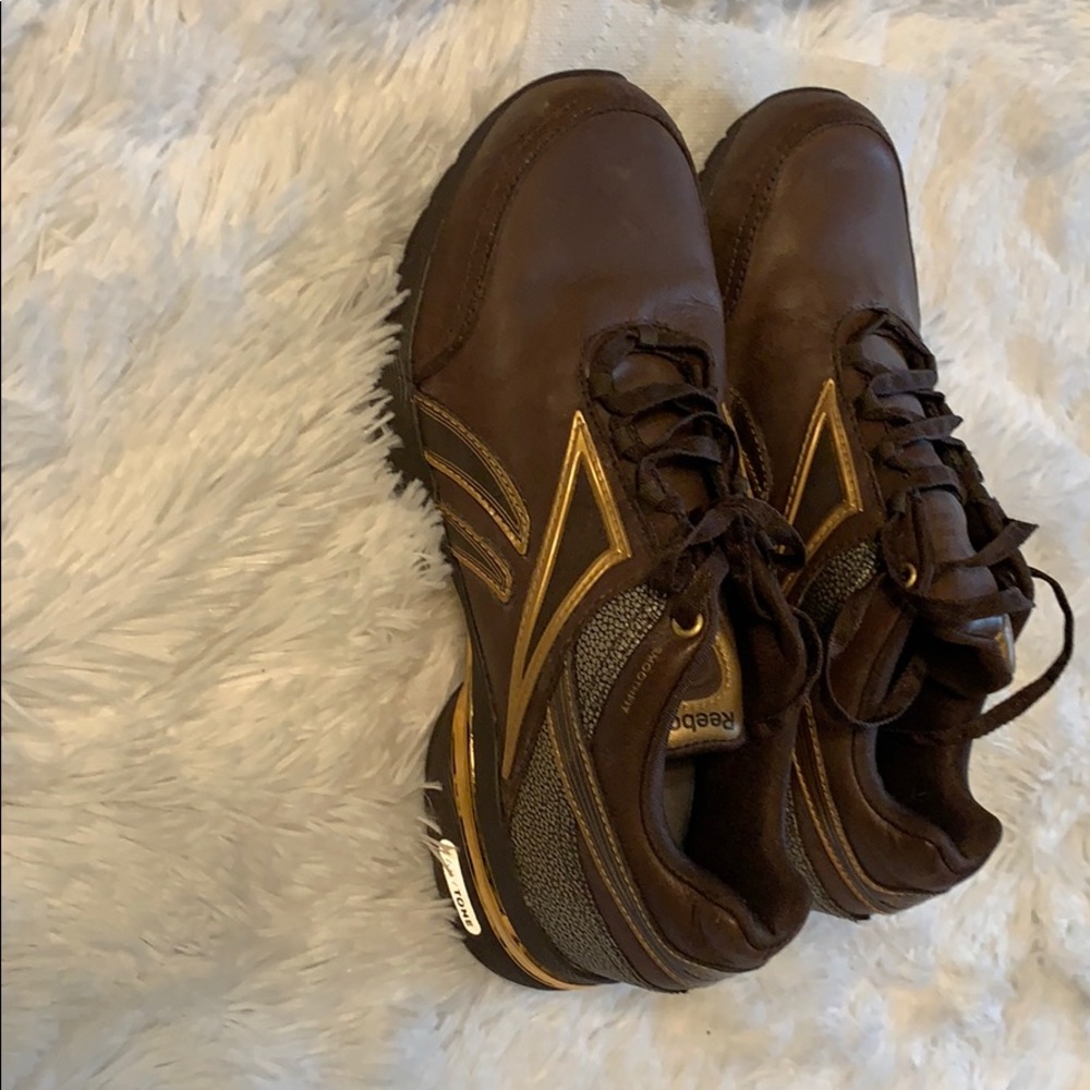 Reebok Easy-tone shoes. Worn once - Picture 2 of 3